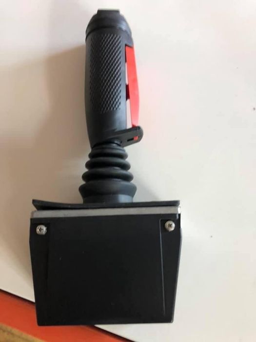 Peças e acessórios para plataformas elevatórias