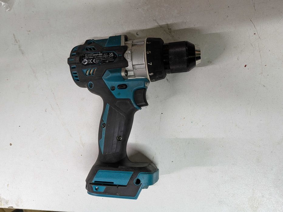 Makita DHP486 Berbequim Combinado elevado torque