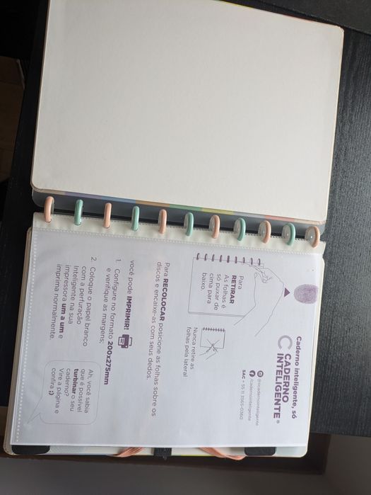 Caderno inteligente arco íris