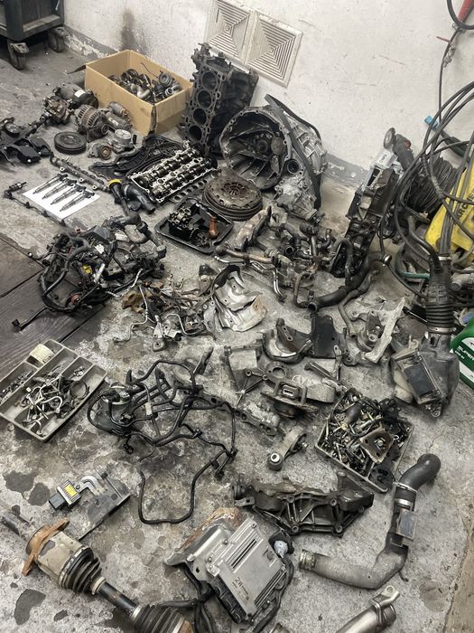 Silnik blok głowica Nissan Qashqai 2.0dci M9R G832 części 4x4 skrzynia