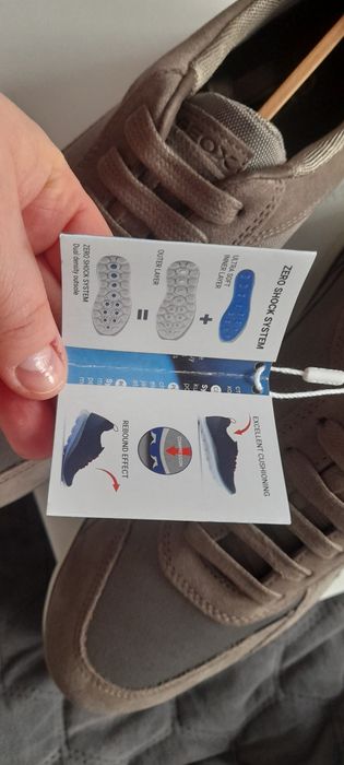 Nowe męskie GEOX Rozm. 41.5