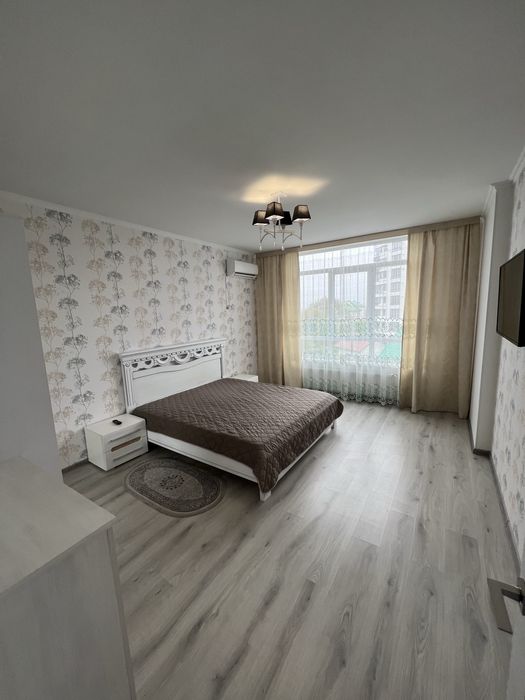 Продам простору 2-кімнатну квартиру з ремонтом у м.Трускавець