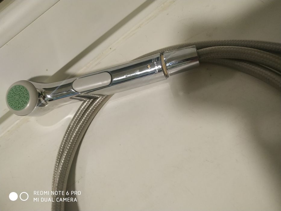 Душ с речкой хандзгое