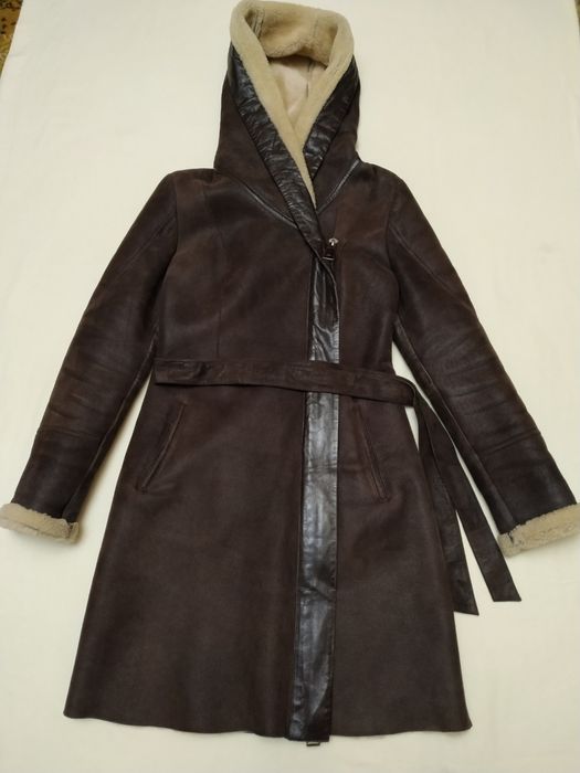 Дублёнка р.S. Натуральная кожа.