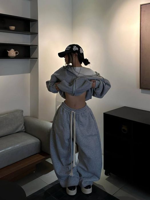 Спотривний костюм база оверсайз