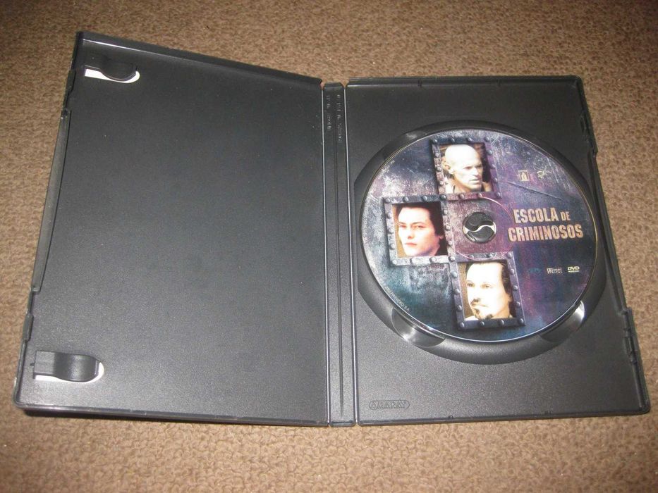 DVD "Escola de Criminosos" com Willem Dafoe