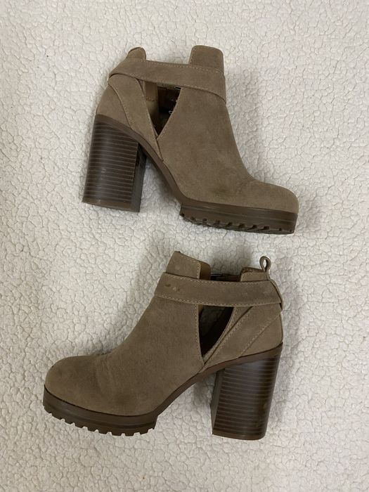 Botas pull&bear novas
