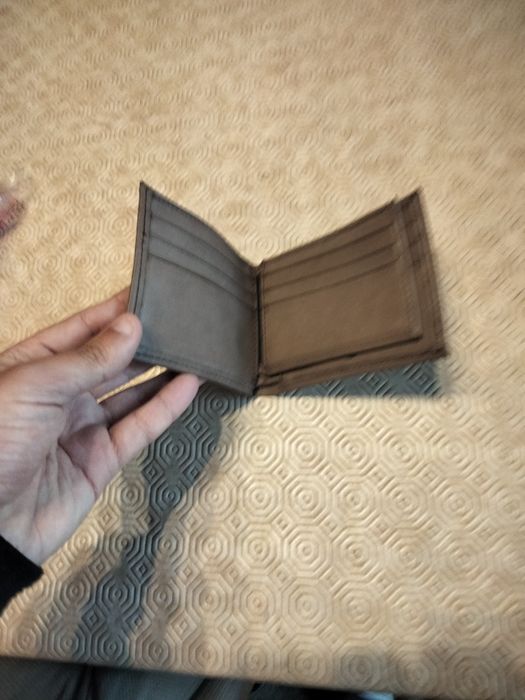 Carteira de homem urgência