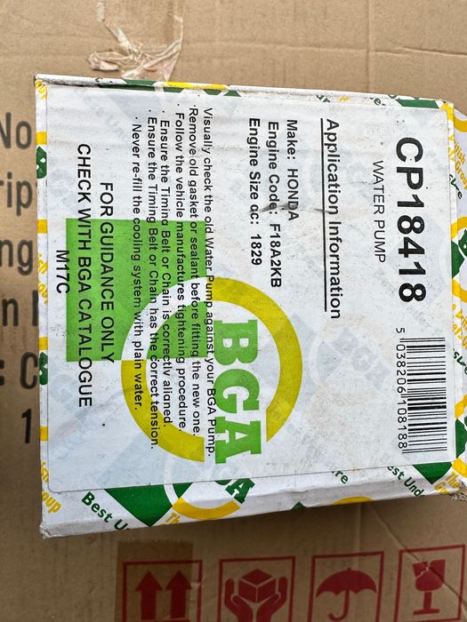 Помпа Водяний насос Honda Accord Prelude F20A4 Shuttle Rover 200 600