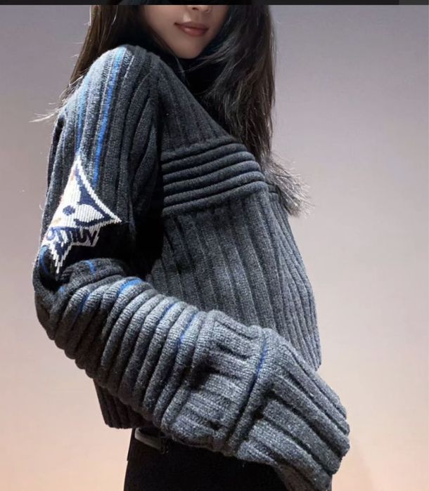 Шерстяний светр Louis vuitton оригінал!