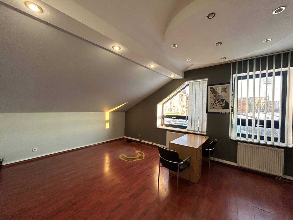 Оренда кабінетів по просп.Грушевського!