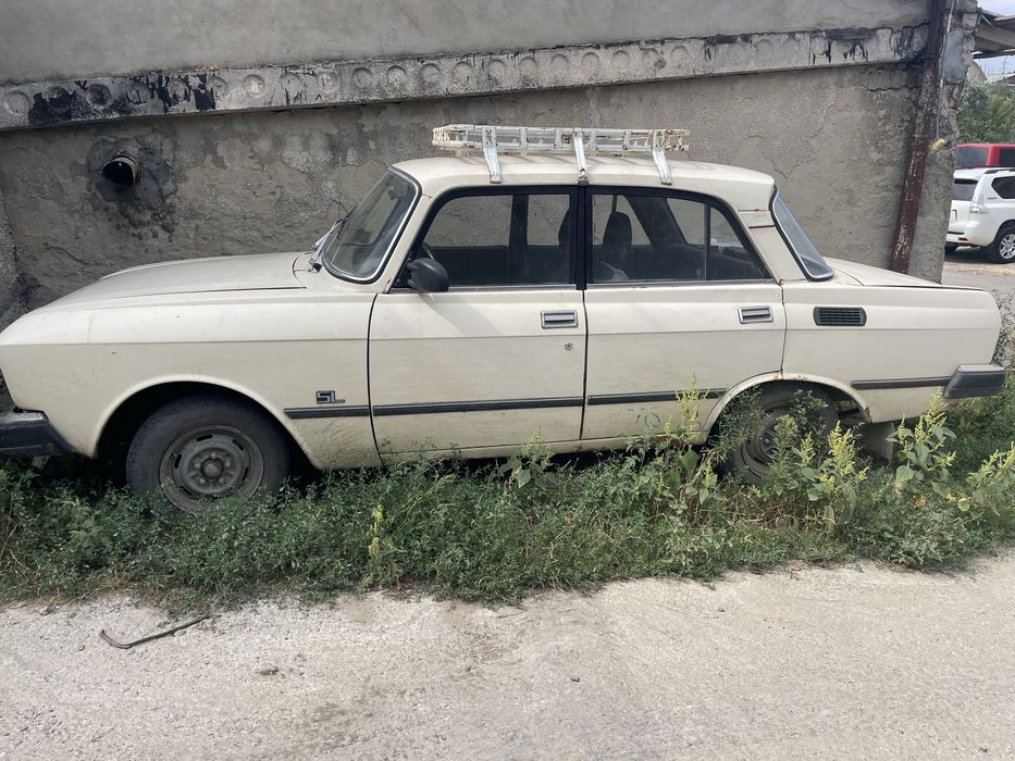 Продам Москвич 2140