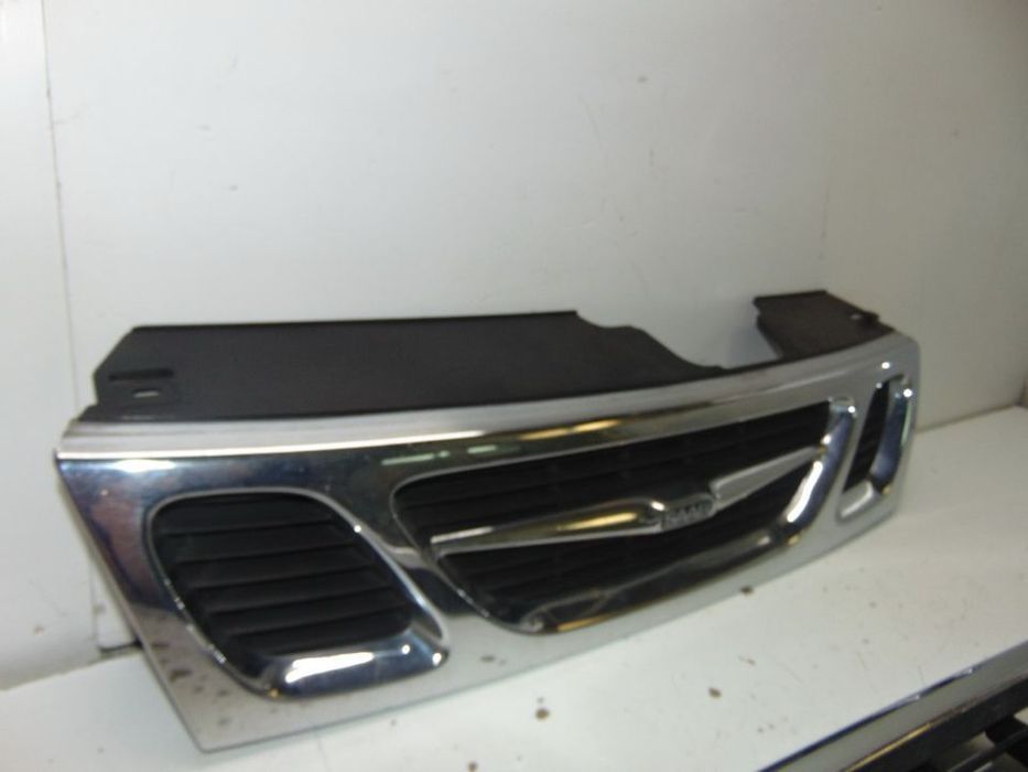 Saab 9.3 e 9.5 grelhas e comando dos vidros