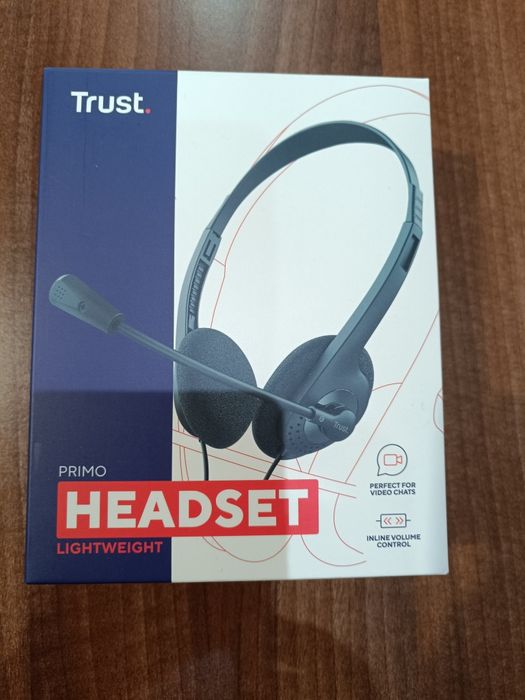 Продам наушники, гарнитуру новые Trust..