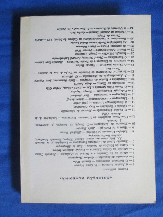 As Instituições Soviéticas, de Michel Lesage