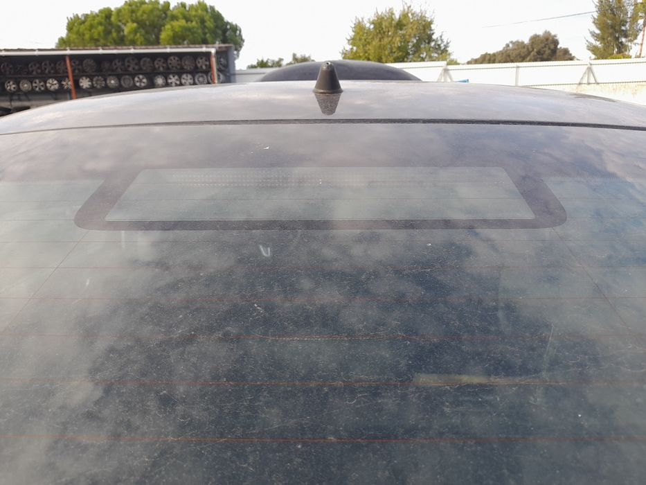 Luz stop adicional / 3º stop SKODA Rapid Liftback (NH3)