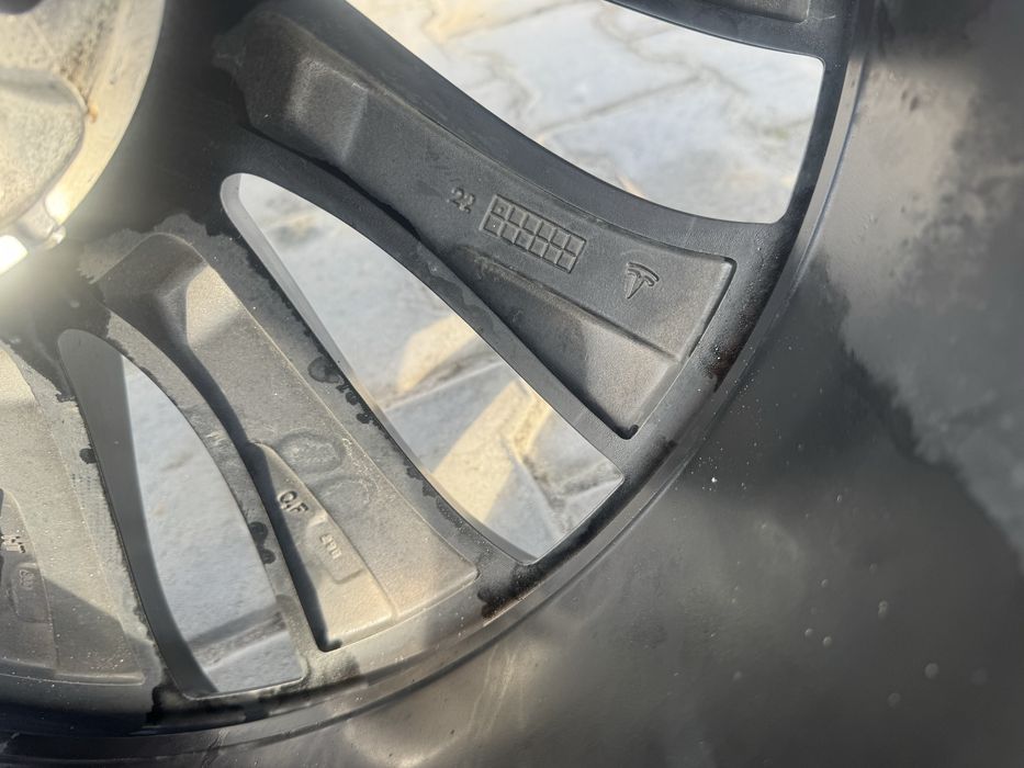 Розпаровка, поштучно Диски r21 tesla model Y, 5x114.3 Performance
