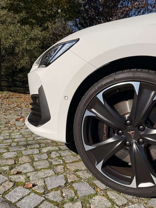 Cupra leon vz hybrid 245