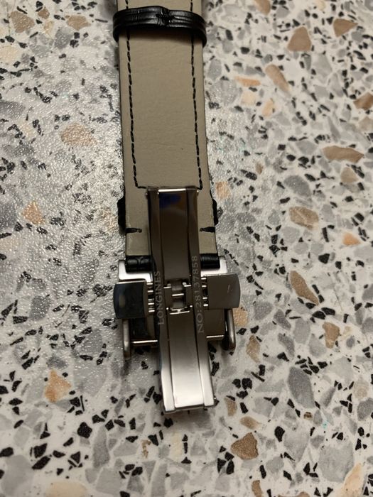 Часы Longines conquest