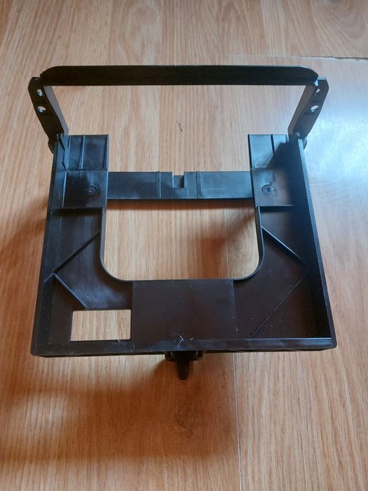 Ramka-kieszeń radia C4.DS 4.