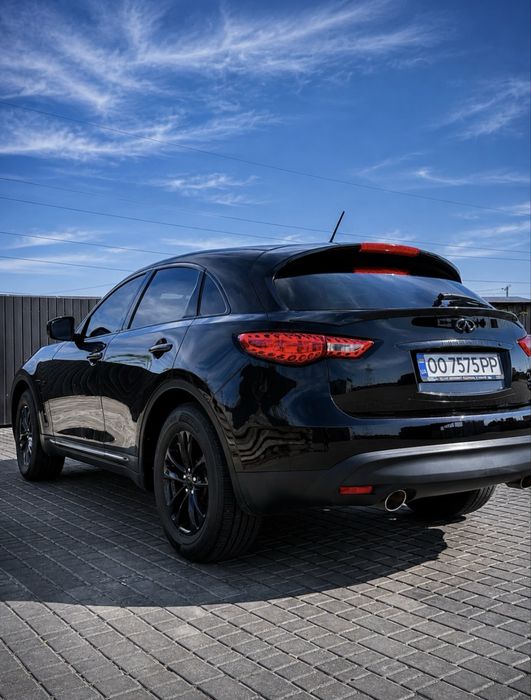 Infiniti qx70 2017