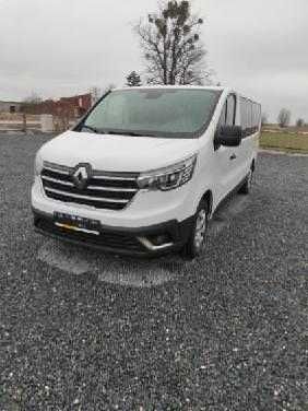 Uslugi przewoz osob bus 8 osobowy-