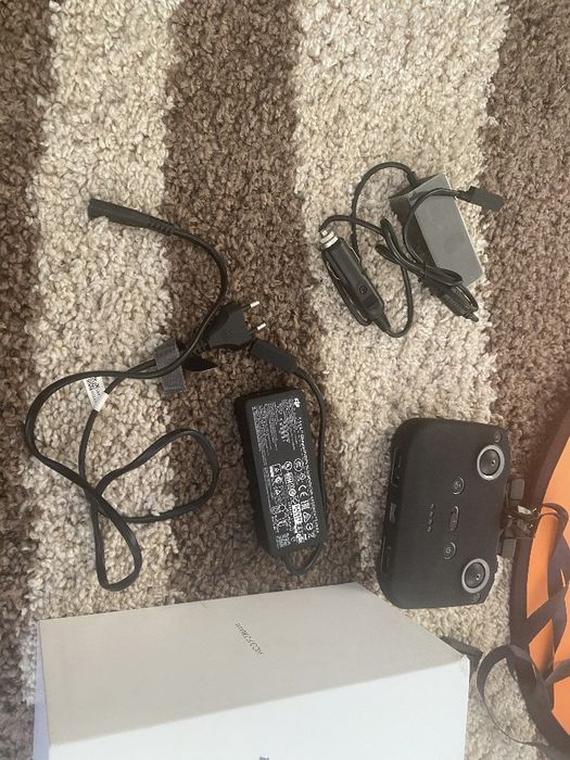 Дрон DJI Mavic Air 2 fly more combo