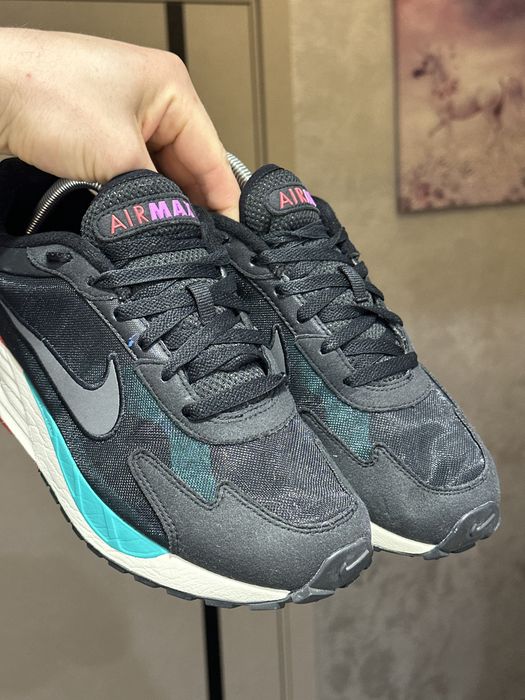 Nike Air Max Solo кросівки