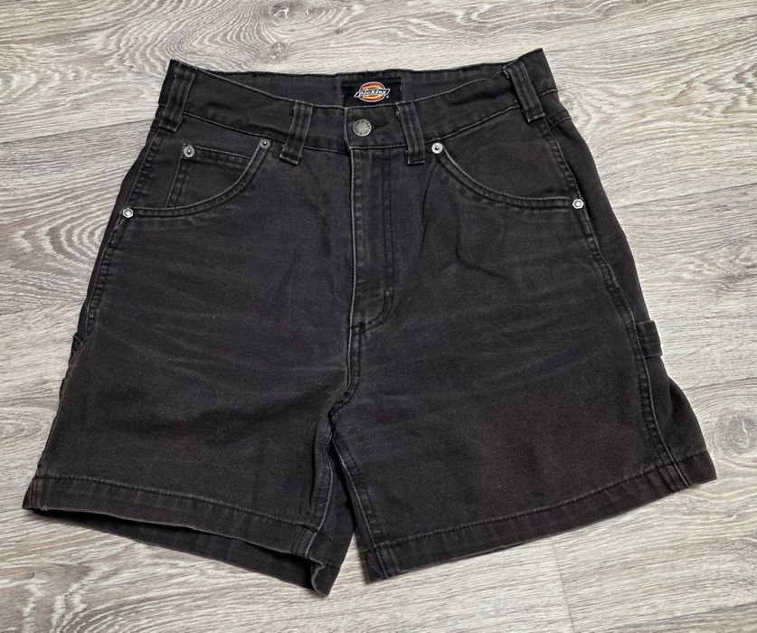 Оригінальні жіночі шорти Dickies. Розмір S
