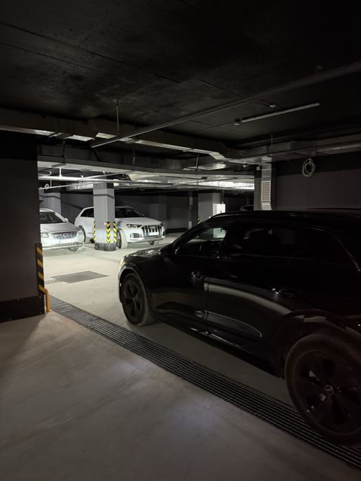 оренда паркомісця центр Тернополя