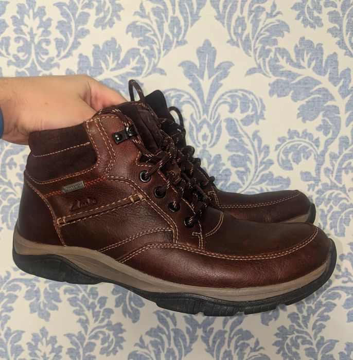 clarks rampart mid gtx