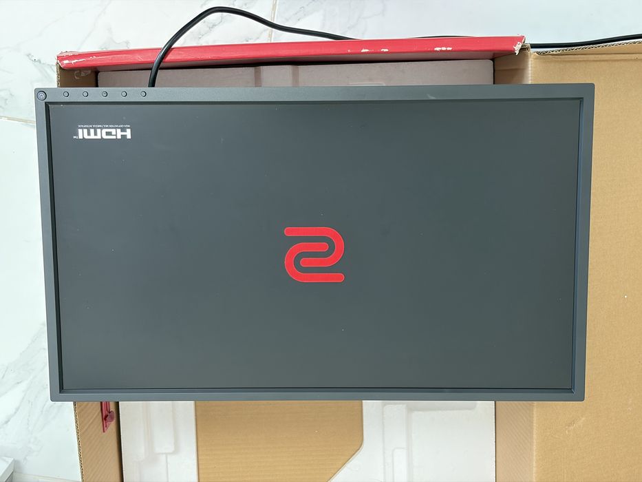 Benq zowie xl2546 240гЦ  1мс 24.5
