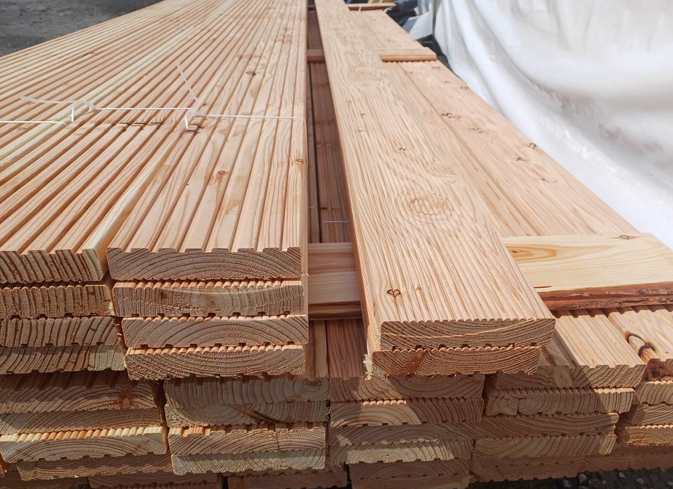 Deska tarasowa modrzew ryfel gładka podłogowa elewacyjna heblowana półbal podbitka szalówka bal