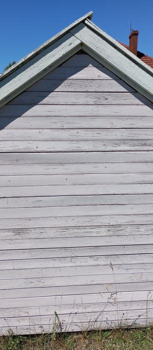 Domek drewniany dla dzieci