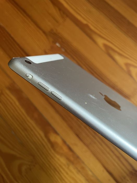 Apple iPad mini 3 wifi + cellular 64 gb