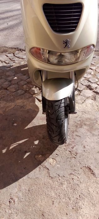 Scooter Peugeot elyseo 70 cc
