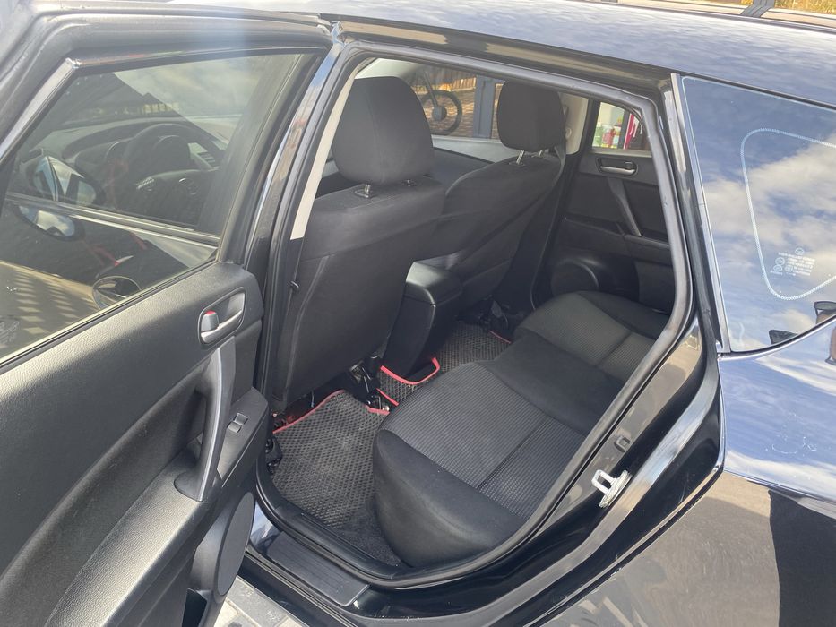Продам гарну автивку