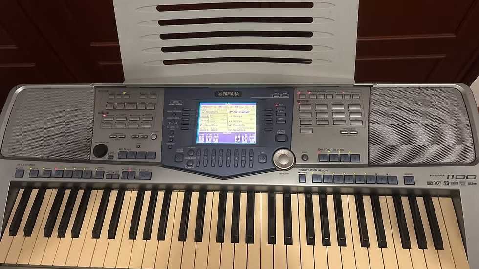 Teclado Yamaha PSR 1100