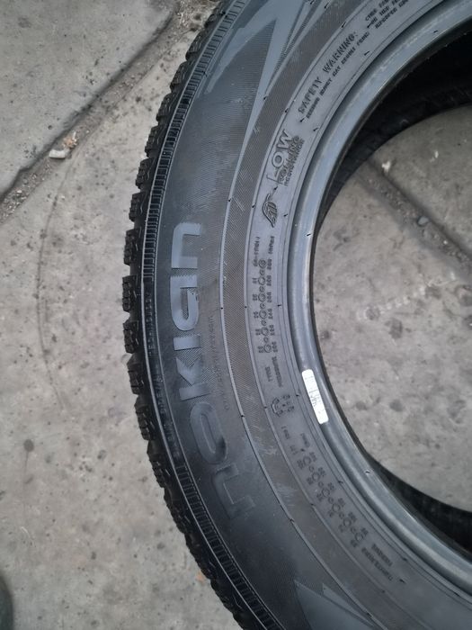 Шини всесезонні 215/65/r16, Nokian WR D4, 2020р.