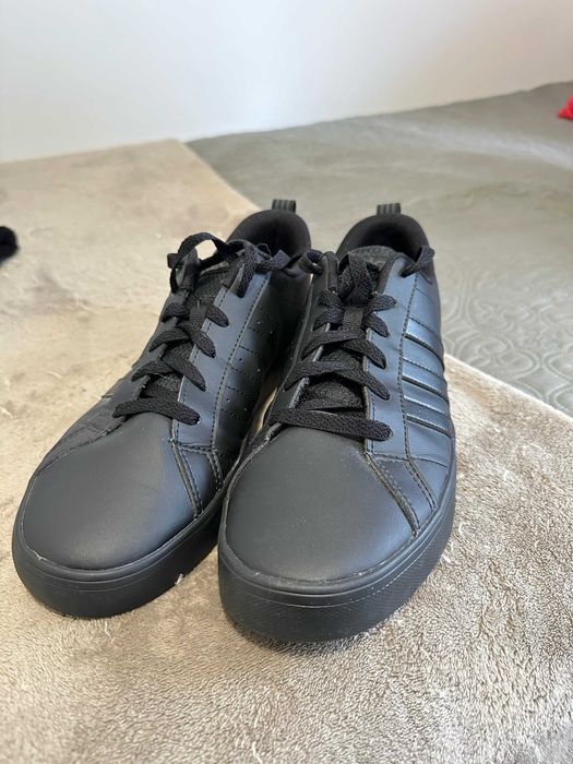 Ténis Adidas Pretos