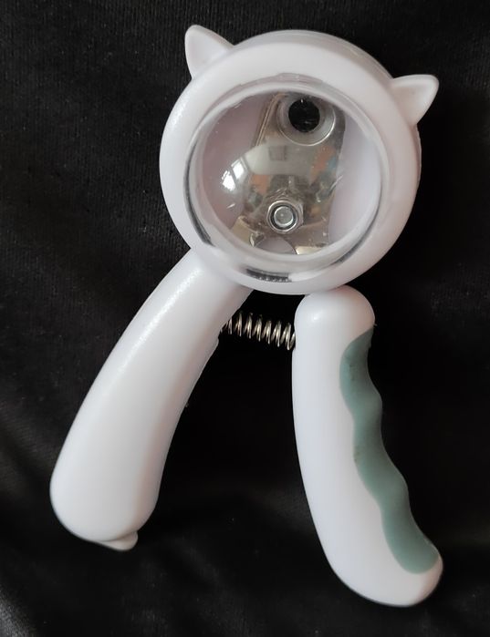 Когтерезки для собак и кошек