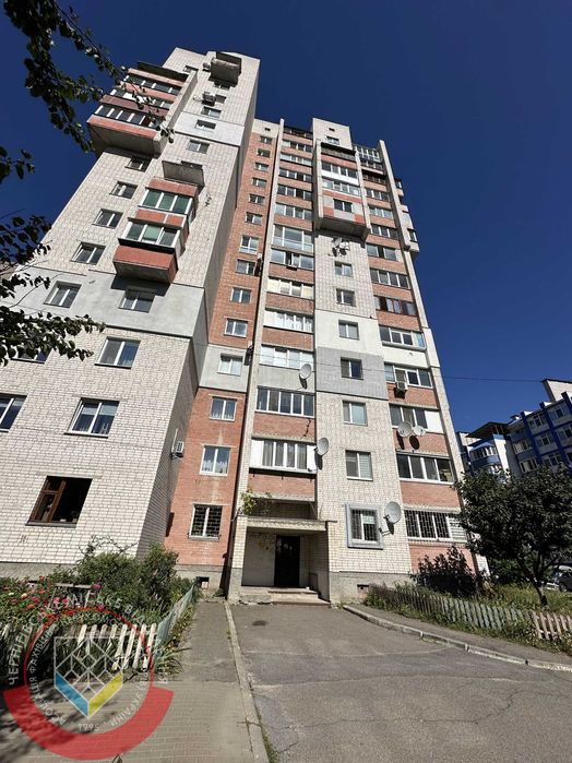 RLT V01 Продам затишну 3 кімнатну квартиру, вул. 1-ї танкової бригади