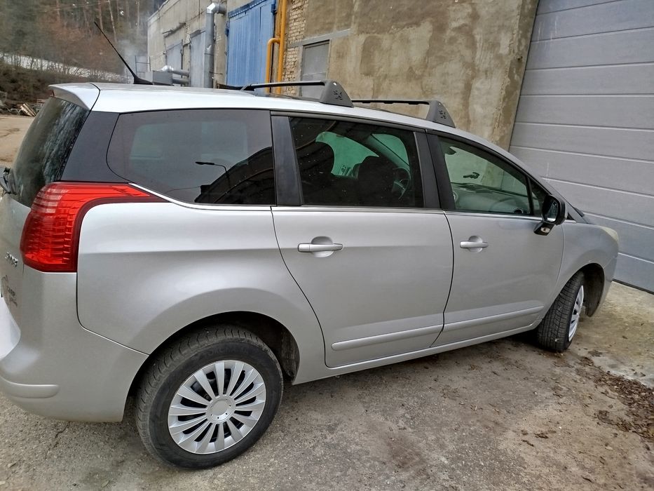 Продається свій автомобіль