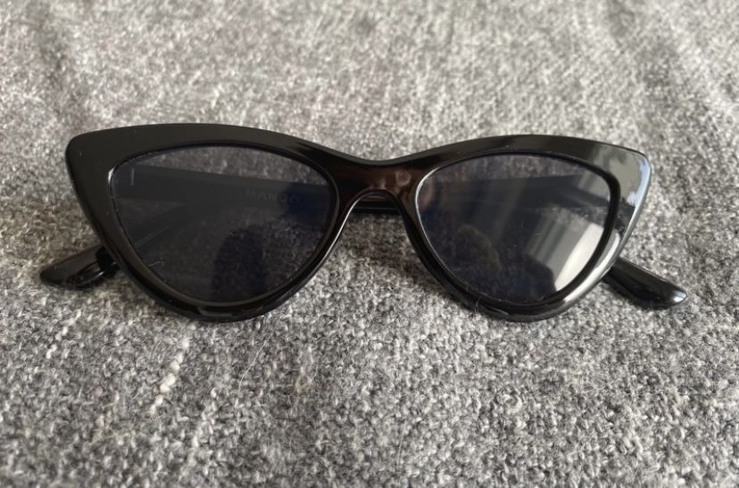 Oculos de sol cat eye