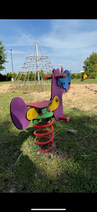 Bujaki na plac zabaw, huśtawki, pokska produkcja