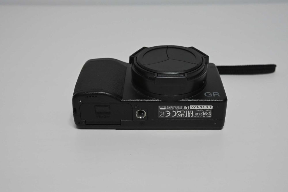 aparat fotograficzny Ricoh GR3 X