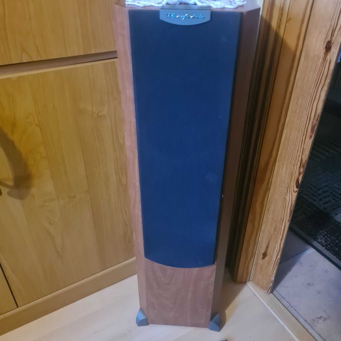 Kino domowe Amplituner Denon AVR -1311 plus zestaw kolumn