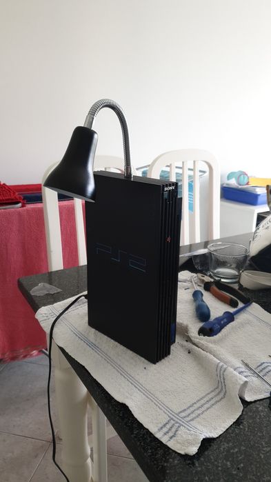 Candeeiro ps2 rgb gu10