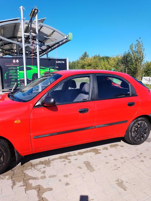 Suzuki Liana
