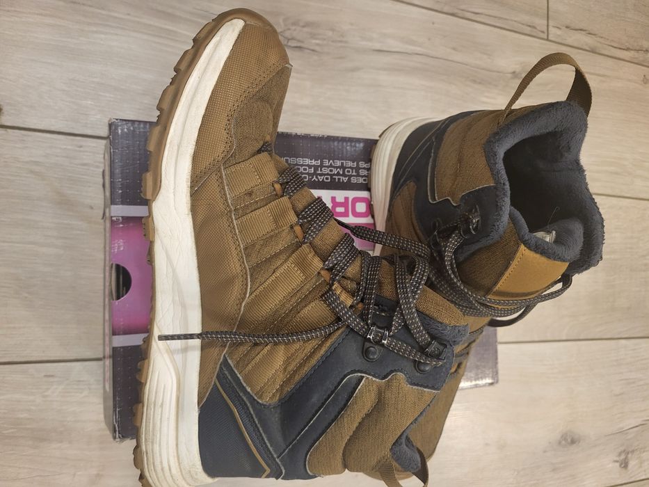 Черевики, ботінки QUECHUA